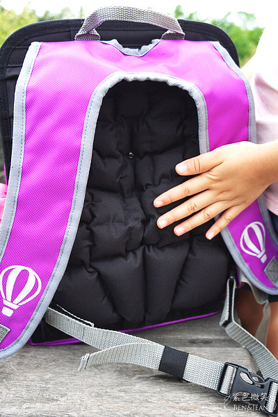 團購▋airbobo氣墊減壓護脊書包~給孩子最好的小一新生禮，有氣墊減輕壓力不悶熱更好揹 @紫色微笑 Ben&amp;Jean 饗樂生活