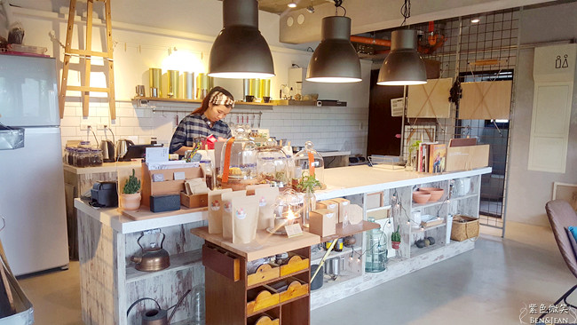 開始:器皿烘焙室.宜蘭市~充滿手感溫度、販賣生活情趣的風格小店，有陶藝課程及咖啡小點(下午茶咖啡館) @紫色微笑 Ben&amp;Jean 饗樂生活