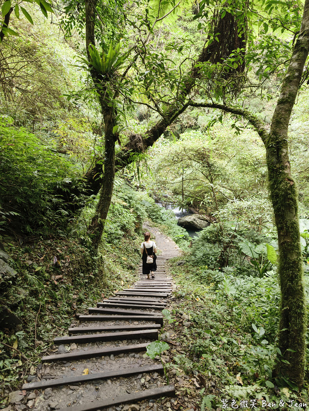 【免門票森林秘境】林美石磐步道｜網美級登山步道!漫步草湳湖與溪谷飛瀑木棧道瀑布最新路況與交通停車＋周邊美食全打包！ @紫色微笑 Ben Jean 饗樂生活