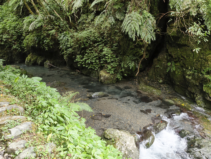 【免門票森林秘境】林美石磐步道｜網美級登山步道!漫步草湳湖與溪谷飛瀑木棧道瀑布最新路況與交通停車＋周邊美食全打包！ @紫色微笑 Ben Jean 饗樂生活