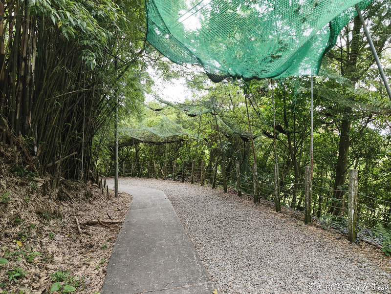【免門票森林秘境】林美石磐步道｜網美級登山步道!漫步草湳湖與溪谷飛瀑木棧道瀑布最新路況與交通停車＋周邊美食全打包！ @紫色微笑 Ben Jean 饗樂生活