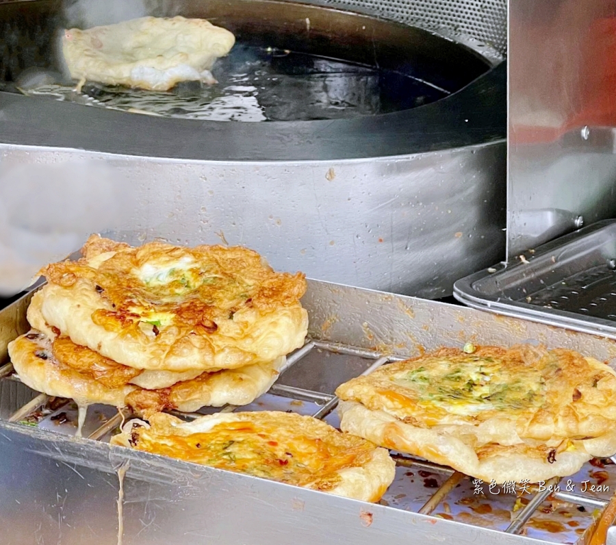 【礁溪柯氏蔥油餅】宜蘭排隊小吃!炸得恰到好處的在地美味 @紫色微笑 Ben Jean 饗樂生活 【礁溪柯氏蔥油餅】宜蘭排隊小吃!炸得恰到好處的在地美味 @紫色微笑 Ben Jean 饗樂生活