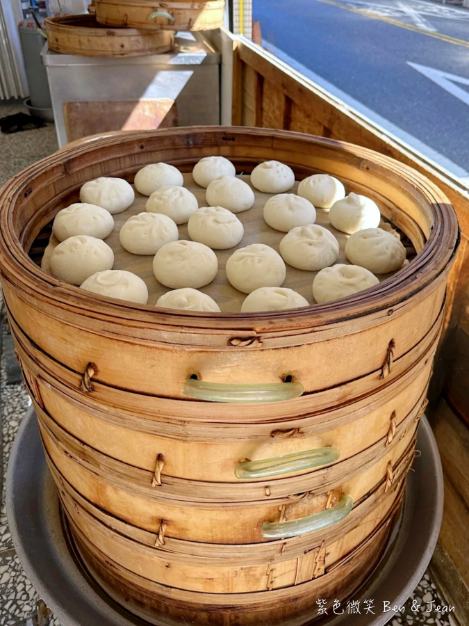 【礁溪包子饅頭專賣店】下午三點蒸爐開，現買5個包子2個饅頭，食尚玩家推薦！ @紫色微笑 Ben Jean 饗樂生活
