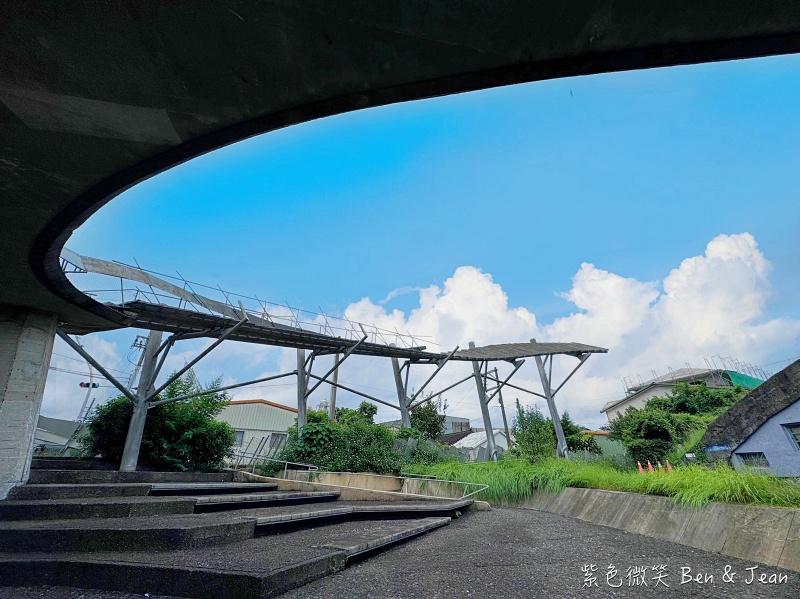 員山機堡》神風特攻機堡，日治時代興建的宜蘭機場，員山機堡戰爭地景博物館 @紫色微笑 Ben&amp;Jean 饗樂生活