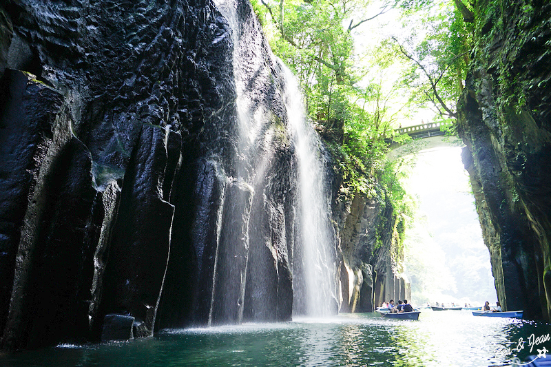 高千穗峽》美如仙境的峽谷，是宮崎縣的地標，也是日本神話的起源地(含交通及划船預約方式) @紫色微笑 Ben&amp;Jean 饗樂生活