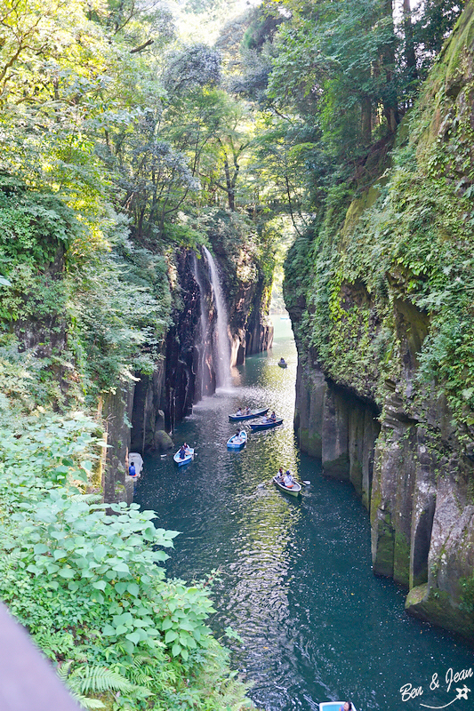 高千穗峽》美如仙境的峽谷，是宮崎縣的地標，也是日本神話的起源地(含交通及划船預約方式) @紫色微笑 Ben&amp;Jean 饗樂生活