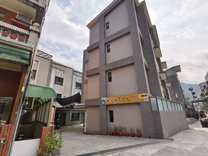 【益鮟鱇魚三吃】宜蘭頭城大溪漁港海鮮餐廳無菜單料理~大溪角蝦鮮甜好吃,不用怕荷包失血就可以嚐到大海鮮味 @紫色微笑 Ben Jean 饗樂生活 【益鮟鱇魚三吃】宜蘭頭城大溪漁港海鮮餐廳無菜單料理~大溪角蝦鮮甜好吃,不用怕荷包失血就可以嚐到大海鮮味 @紫色微笑 Ben Jean 饗樂生活