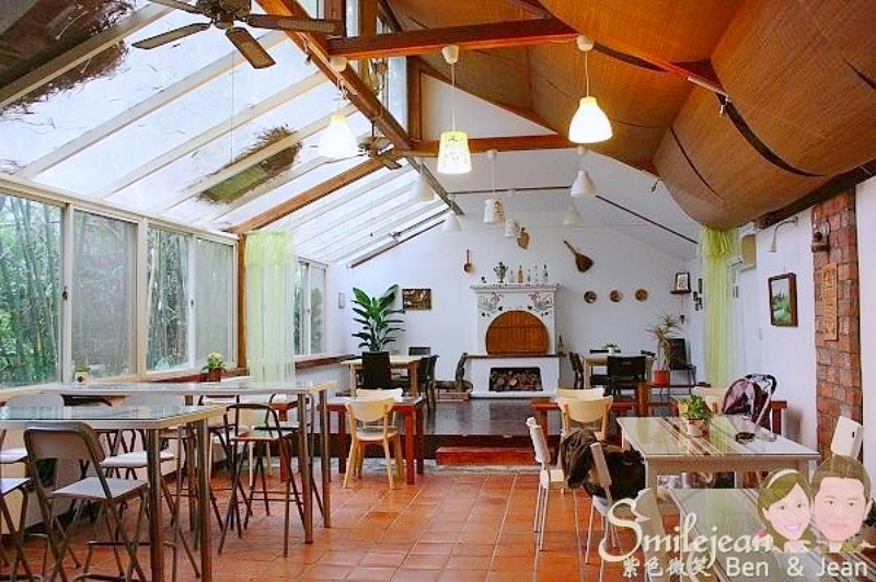 【芭樂狗 Mr.Balagov Ukrainian Cafe】宜蘭傳統三合院享用道地烏克蘭傳統佳餚，寵物友善餐廳 @紫色微笑 Ben Jean 饗樂生活