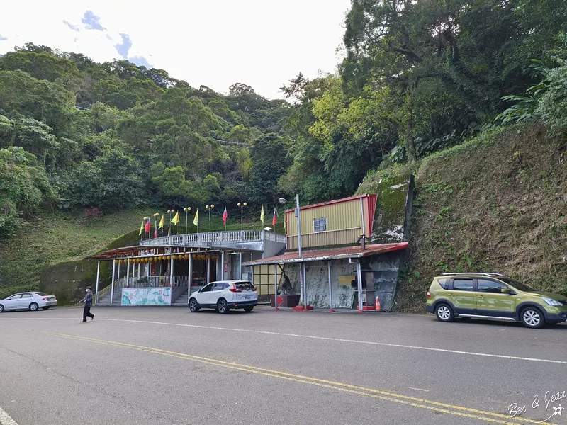 砲台山風景區》巨大老榕，鳥瞰三澳風景(蘇澳、北方澳、南方澳)、扇形火車庫 ，軍商漁港三合一的美景盡收眼底 @紫色微笑 Ben&amp;Jean 饗樂生活