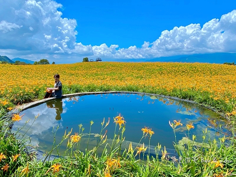 【六十石山金針花海】2025金針花必拍十大景點、最新花況！交通管制、美食住宿攻略 @紫色微笑 Ben Jean 饗樂生活