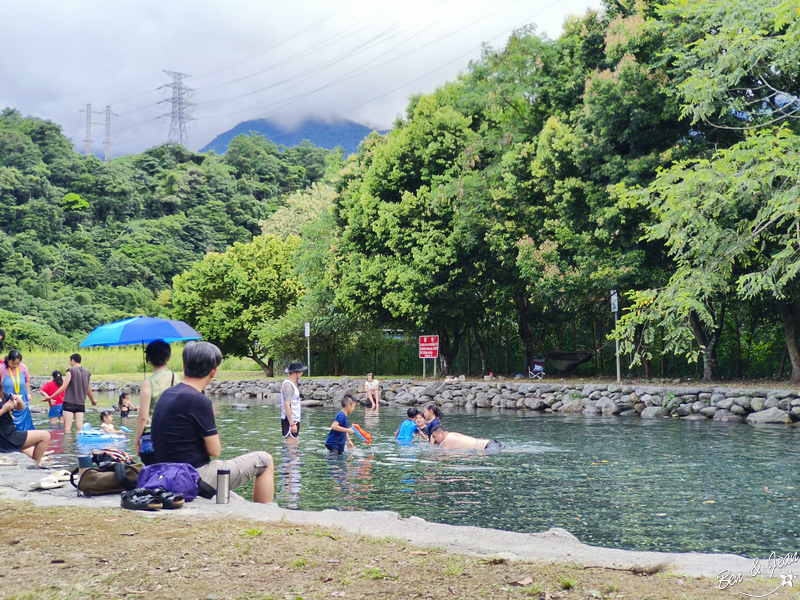 東岳湧泉》免門票熱門戲水景點，16度C的清涼野溪親子景點 @紫色微笑 Ben&amp;Jean 饗樂生活