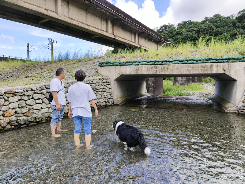 東岳湧泉》免門票熱門戲水景點，16度C的清涼野溪親子景點 @紫色微笑 Ben&amp;Jean 饗樂生活