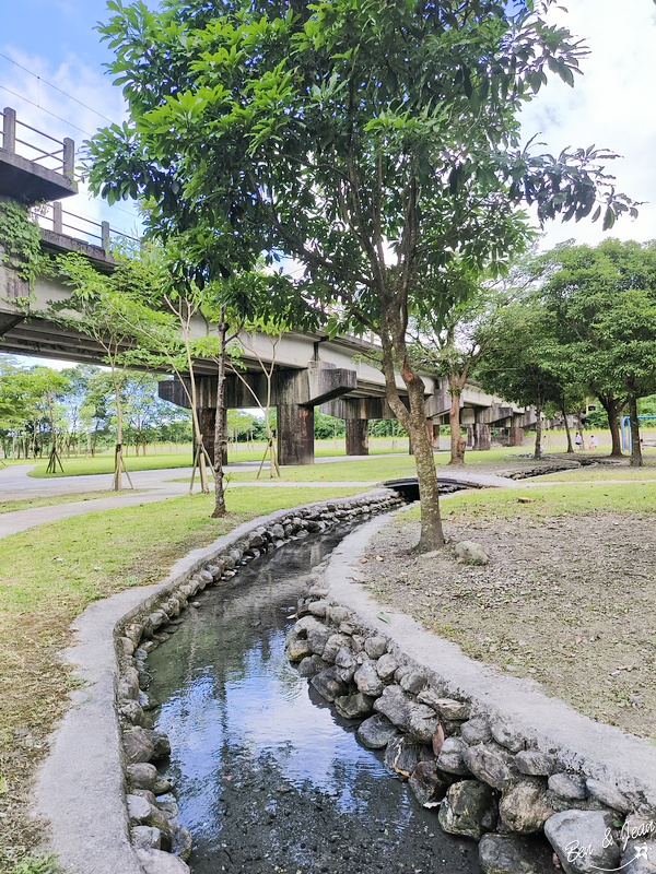 東岳湧泉》免門票熱門戲水景點，16度C的清涼野溪親子景點 @紫色微笑 Ben&amp;Jean 饗樂生活