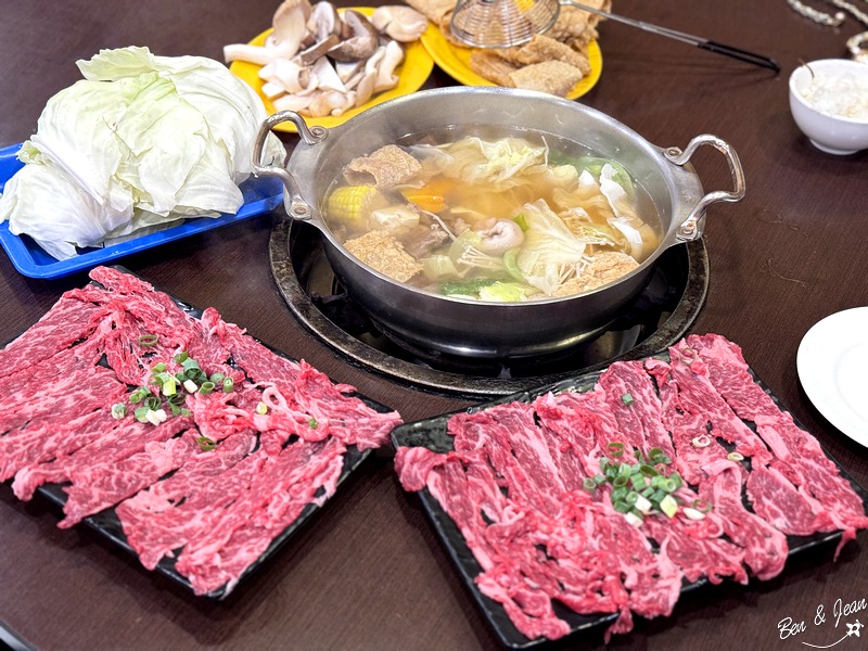 阿忠牛肉湯》招牌霜降牛肉火鍋超美味來店必嚐 ，媒體熱訪連在地人也愛 @紫色微笑 Ben&amp;Jean 饗樂生活