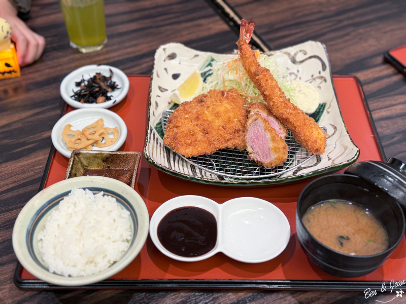 矢場味噌豬排》矢場とん栄 松坂屋店，味噌入味好吃豬排，名古屋必吃之一 @紫色微笑 Ben&amp;Jean 饗樂生活