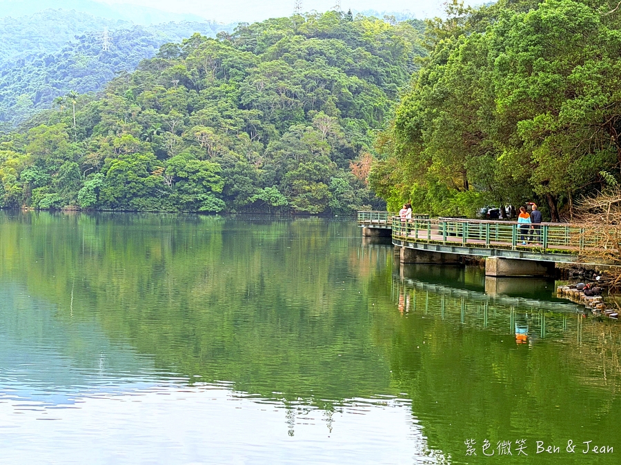 【龍潭湖風景區】宜蘭礁溪龍潭湖旁湖畔茶屋、絕美環湖步道、大碗公溜滑梯、白色貨櫃屋 @紫色微笑 Ben Jean 饗樂生活 【龍潭湖風景區】宜蘭礁溪龍潭湖旁湖畔茶屋、絕美環湖步道、大碗公溜滑梯、白色貨櫃屋 @紫色微笑 Ben Jean 饗樂生活