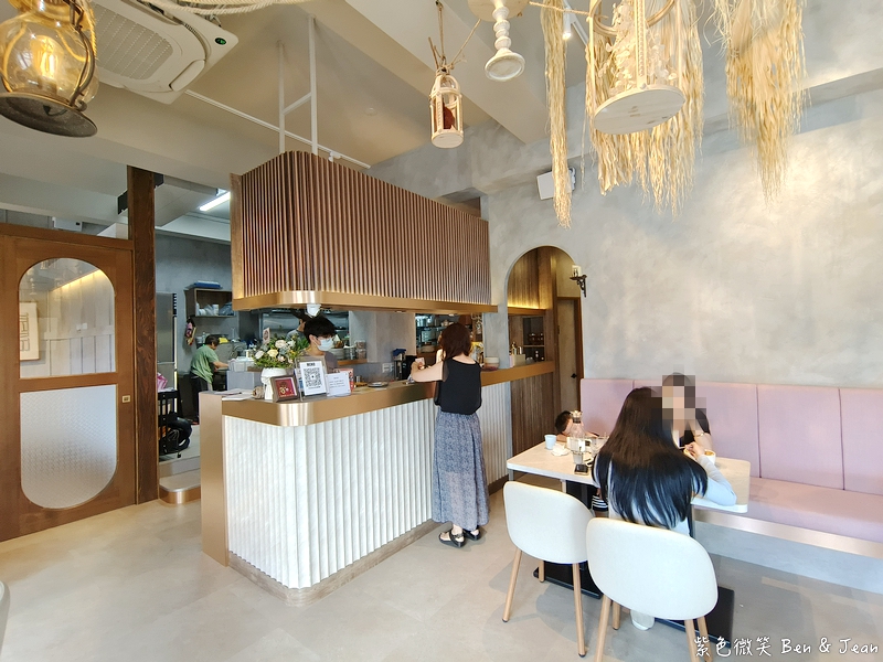 【簡捷餐桌 C.C Eatery】羅東法式小餐館新店面，寵物友善菜單價位，不收服務費！ @紫色微笑 Ben Jean 饗樂生活