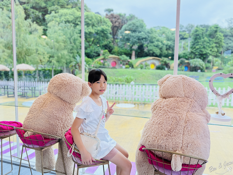 礁溪浴場兔子迷宮》浪漫粉紅城堡、魔戒哈比村，MV《玻璃心》拍攝點 @紫色微笑 Ben&amp;Jean 饗樂生活