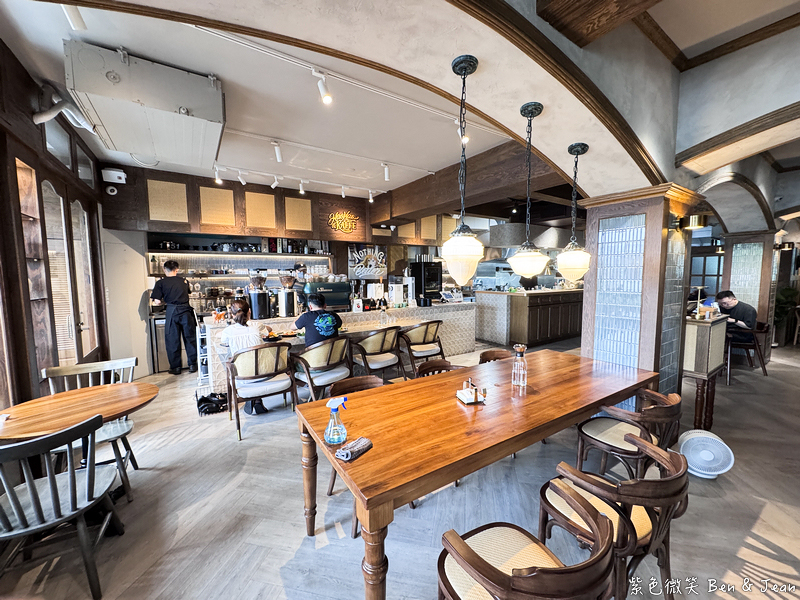 【HaoHaoKaffe好好咖啡】宜蘭羅東義法珈琲餐館新址，早午餐甜點菜單價位，寵物友善餐廳 @紫色微笑 Ben Jean 饗樂生活