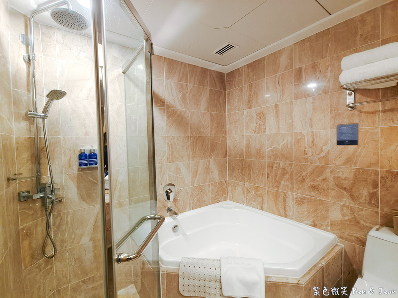 【富豪香港酒店】銅鑼灣地鐵3分鐘,近SOGO與時代廣場,兩人房2800元起 @紫色微笑 Ben Jean 饗樂生活 【富豪香港酒店】銅鑼灣地鐵3分鐘,近SOGO與時代廣場,兩人房2800元起 @紫色微笑 Ben Jean 饗樂生活