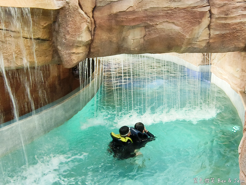 【2025新濠影滙水上樂園攻略】15個必玩設施推薦、購票優惠、交通整理|澳門最大室內外水樂園! @紫色微笑 Ben Jean 饗樂生活 【2025新濠影滙水上樂園攻略】15個必玩設施推薦、購票優惠、交通整理|澳門最大室內外水樂園! @紫色微笑 Ben Jean 饗樂生活