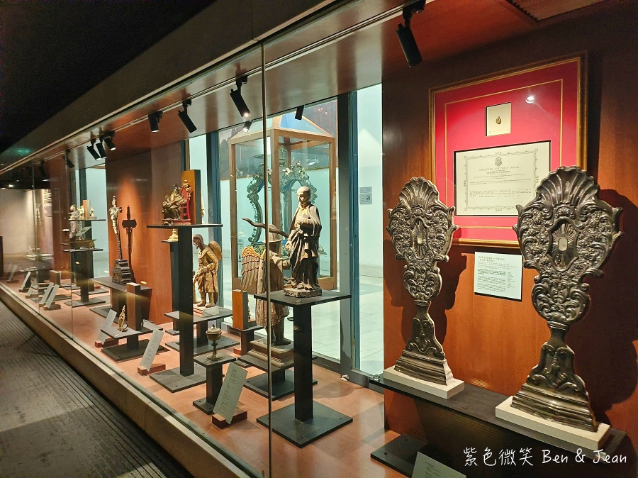 【澳門大三巴景點】大三巴牌坊、哪吒廟、戀愛巷散步攻略｜必買伴手禮美食清單 @紫色微笑 Ben Jean 饗樂生活