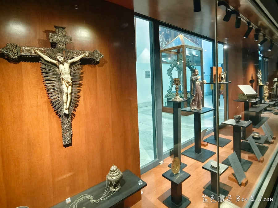 【澳門大三巴景點】大三巴牌坊、哪吒廟、戀愛巷散步攻略｜必買伴手禮美食清單 @紫色微笑 Ben Jean 饗樂生活