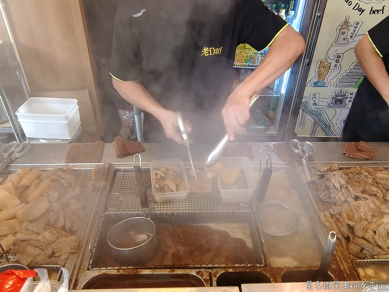 【澳門官也街必吃美食】，老Day牛雜超好吃！搭配爆打檸檬茶，澳門必吃小吃名單 @紫色微笑 Ben Jean 饗樂生活