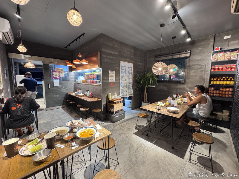 【Phở Wild越式生牛肉河粉】羅東必吃越南牛肉河粉＋酥脆越式法國麵包，一口嚐盡越南風味 @紫色微笑 Ben Jean 饗樂生活