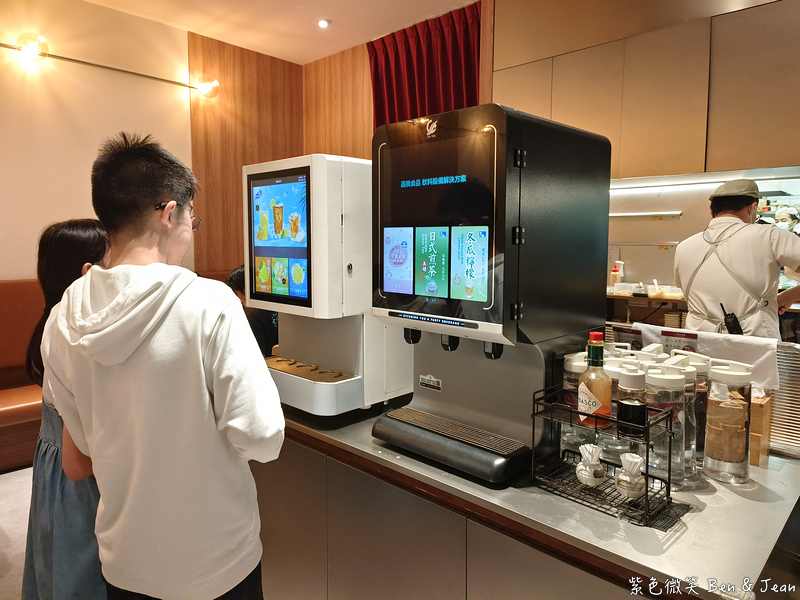 【米與多蜜 南港LaLaport店】必吃日本關西手打漢堡排｜炭香多汁＋菜單價位整理 @紫色微笑 Ben Jean 饗樂生活