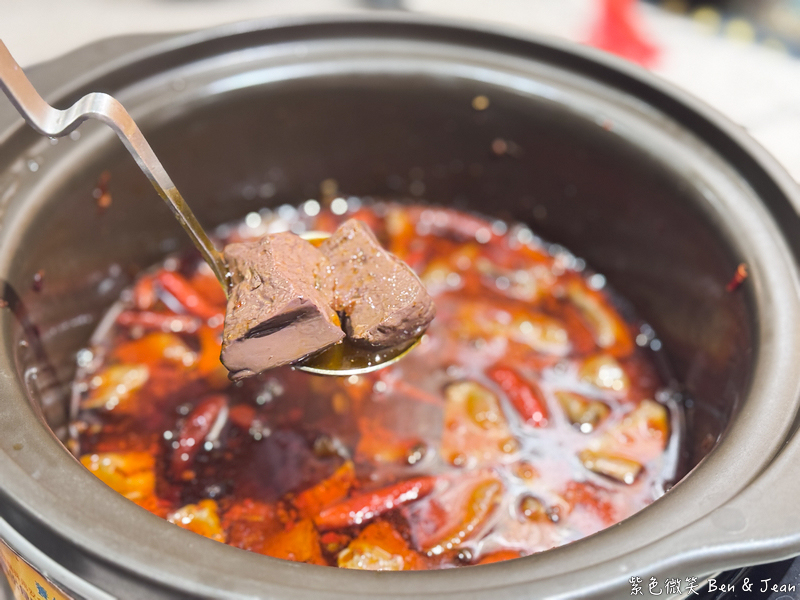 【伊熹鍋物】宜蘭羅東林場療癒系火鍋!可愛貓咪陪吃、Google 4.9星高評價美食 @紫色微笑 Ben Jean 饗樂生活 【伊熹鍋物】宜蘭羅東林場療癒系火鍋!可愛貓咪陪吃、Google 4.9星高評價美食 @紫色微笑 Ben Jean 饗樂生活