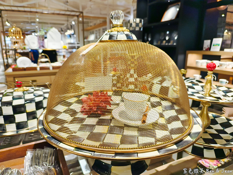 【永旺夢樂城則名古屋武花園&則武之森】蔦屋書店超大書牆、吉卜力龍貓瓷器、永旺商場美食餐廳、百元商店3coins Seria必逛 @紫色微笑 Ben Jean 饗樂生活 【永旺夢樂城則名古屋武花園&則武之森】蔦屋書店超大書牆、吉卜力龍貓瓷器、永旺商場美食餐廳、百元商店3coins Seria必逛 @紫色微笑 Ben Jean 饗樂生活