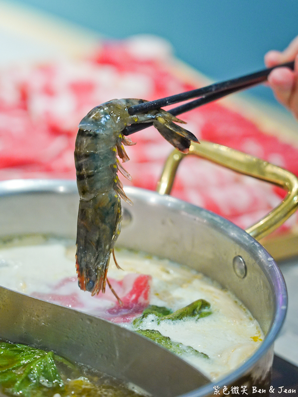 【伊熹鍋物】宜蘭羅東林場療癒系火鍋!可愛貓咪陪吃、Google 4.9星高評價美食 @紫色微笑 Ben Jean 饗樂生活 【伊熹鍋物】宜蘭羅東林場療癒系火鍋!可愛貓咪陪吃、Google 4.9星高評價美食 @紫色微笑 Ben Jean 饗樂生活