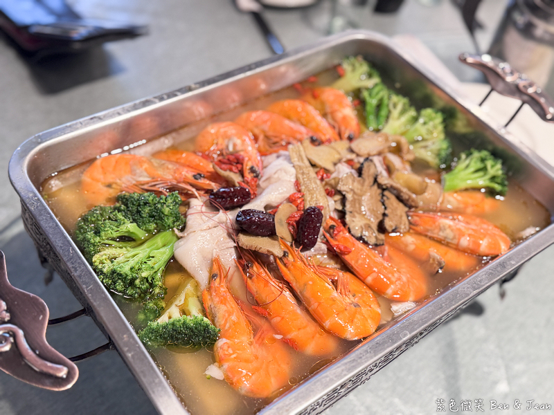 【宜蘭米樂餐廳】宜蘭大學美食推薦！熱炒團體合菜，預約制無菜單寵物友善餐廳，停車超方便 @紫色微笑 Ben Jean 饗樂生活