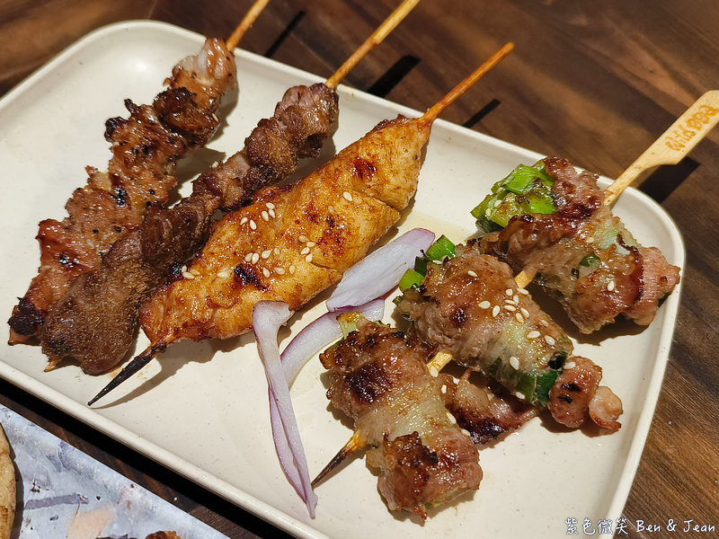 【路邊烤肉】菜單價位.宜蘭羅東人氣宵夜聚餐首選！戶外露營風燒烤＋包廂空間～氣氛超chill @紫色微笑 Ben Jean 饗樂生活