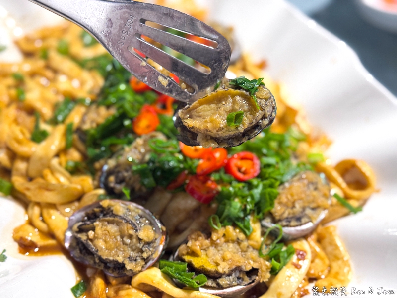 【宜蘭米樂餐廳】宜蘭大學美食推薦！熱炒團體合菜，預約制無菜單寵物友善餐廳，停車超方便 @紫色微笑 Ben Jean 饗樂生活