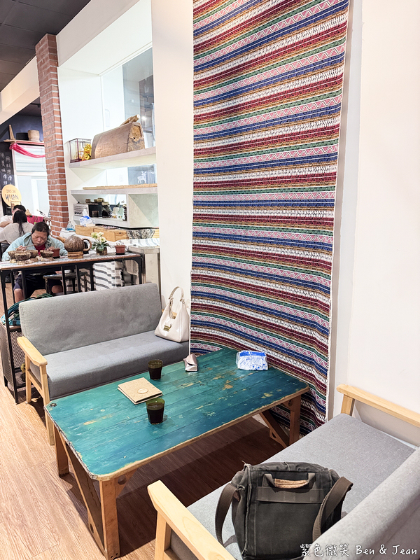 【喜浪鐵沐料理廚坊】宜蘭大學區美食道地原住民風味餐，必吃傳承鹹豬肉、吉拿夫與打那刺蔥燉雞肉，周五六原住民駐唱之夜！ @紫色微笑 Ben Jean 饗樂生活