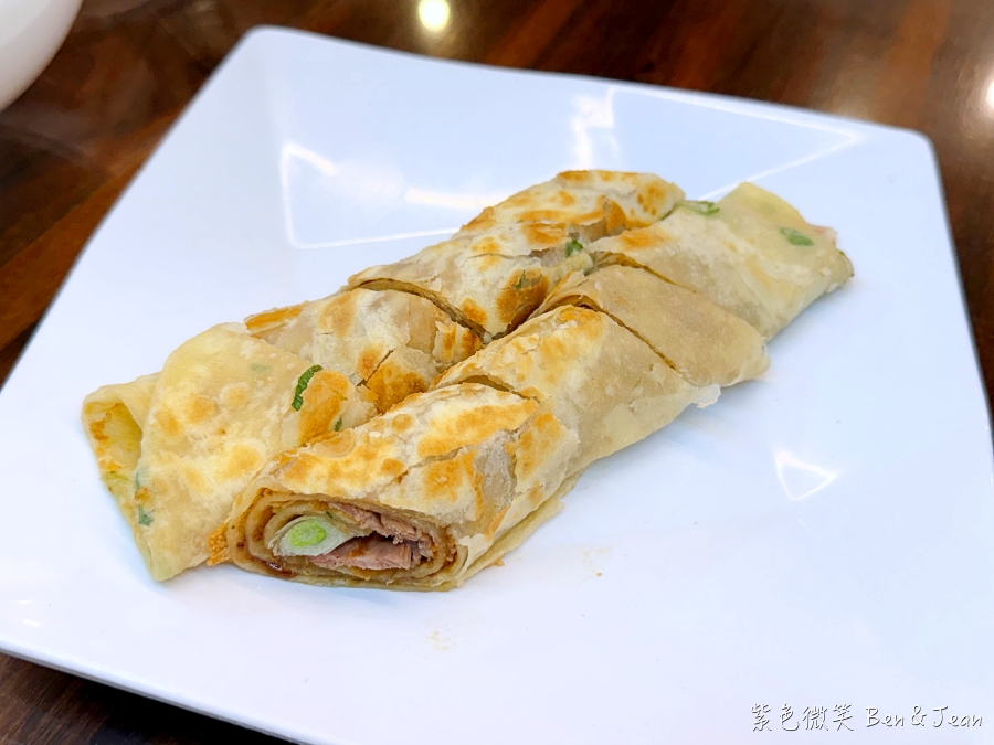 【崔記小館】羅東隱藏巷弄平價北方麵食館，必吃大滷麵、大餅捲牛肉、栗子燒雞飯、蔥油餅 @紫色微笑 Ben Jean 饗樂生活