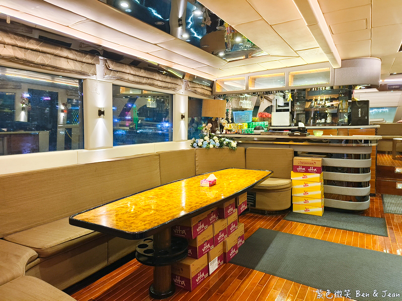 【香港維多利亞港夜遊】永安號. 張保仔(鴨靈號).豪華遊艇船票價格行程時間,幻彩詠香江、登船賞景好chill @紫色微笑 Ben Jean 饗樂生活 【香港維多利亞港夜遊】永安號. 張保仔(鴨靈號).豪華遊艇船票價格行程時間,幻彩詠香江、登船賞景好chill @紫色微笑 Ben Jean 饗樂生活