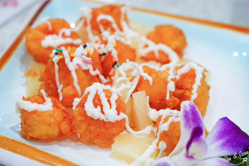 【大仁哥烤雞】宜蘭必吃烤雞名店！菜單價位、人氣餐點一次看～甘蔗燻烤香氣爆棚，金黃脆皮鮮嫩多汁太誘人！ @紫色微笑 Ben Jean 饗樂生活