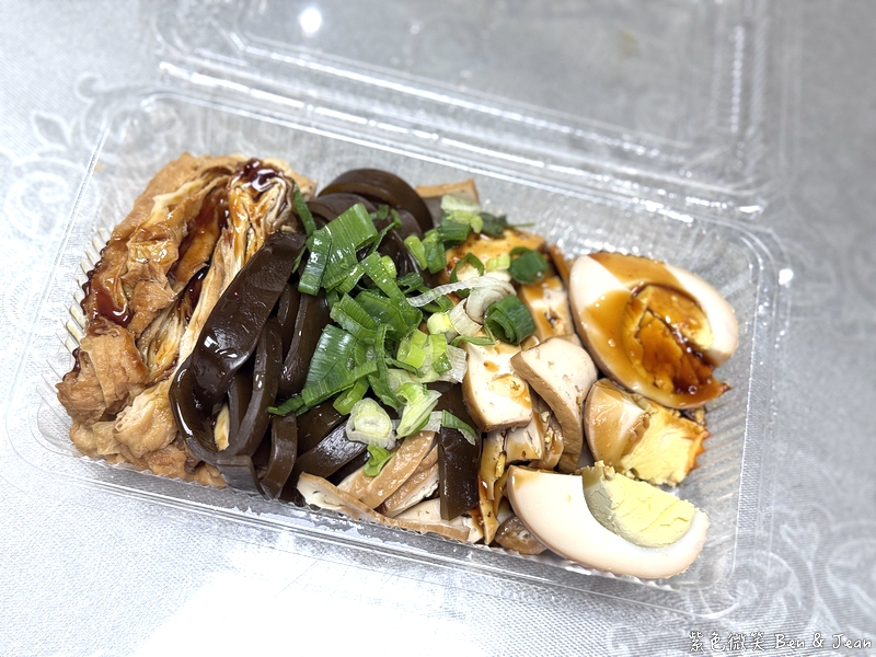 【宜蘭文昌炸醬麵｜原聖母醫院中正南路】冬山義成路必吃古早味炸醬麵、乾拌麵、肉燥乾麵、油酥排骨麵、餛飩魚丸湯 @紫色微笑 Ben Jean 饗樂生活