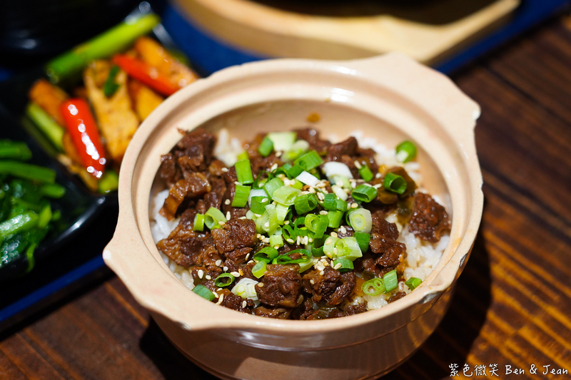 【函館居酒屋】羅東必吃煲仔菜、串燒、熱炒！高CP值家庭、朋友聚餐、深夜食堂首選 @紫色微笑 Ben Jean 饗樂生活