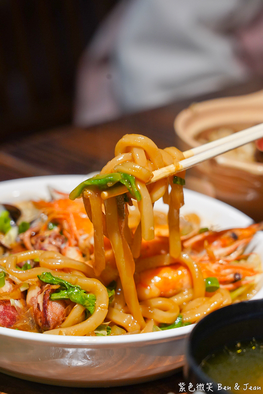 【函館居酒屋】羅東必吃煲仔菜、串燒、熱炒！高CP值家庭、朋友聚餐、深夜食堂首選 @紫色微笑 Ben Jean 饗樂生活