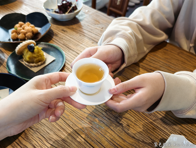 【日光山茶屋】礁溪最美茶屋！綠意田野間的品茶秘境， 專業茶道體驗，品茗、賞景、療癒身心 @紫色微笑 Ben Jean 饗樂生活