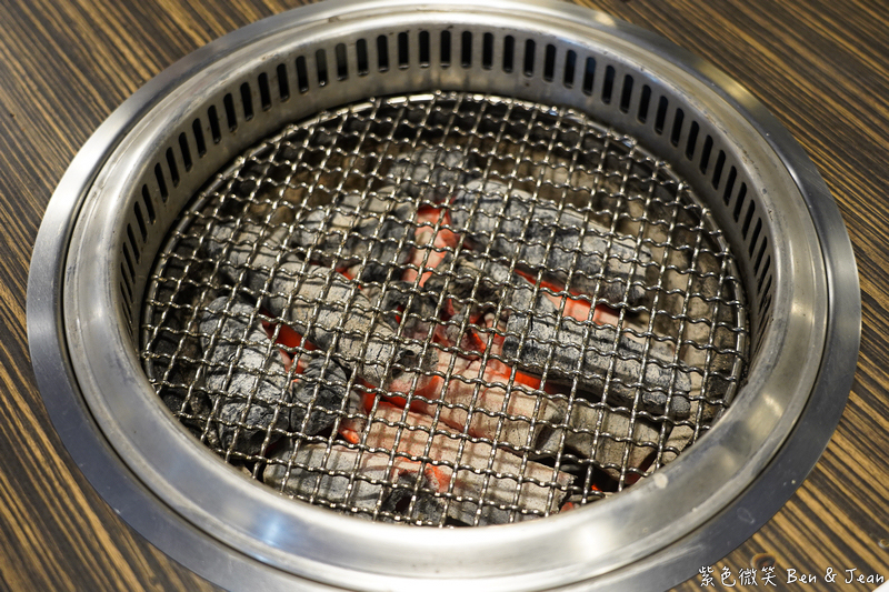 【天滿燒肉】宜蘭燒肉吃到飽推薦!天滿燒肉只要399元,高CP值炭火燒肉無限享用! @紫色微笑 Ben Jean 饗樂生活 【天滿燒肉】宜蘭燒肉吃到飽推薦!天滿燒肉只要399元,高CP值炭火燒肉無限享用! @紫色微笑 Ben Jean 饗樂生活