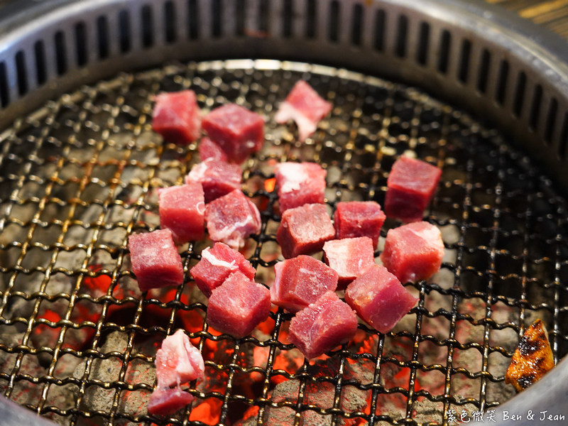 【天滿燒肉】宜蘭燒肉吃到飽推薦!天滿燒肉只要399元,高CP值炭火燒肉無限享用! @紫色微笑 Ben Jean 饗樂生活 【天滿燒肉】宜蘭燒肉吃到飽推薦!天滿燒肉只要399元,高CP值炭火燒肉無限享用! @紫色微笑 Ben Jean 饗樂生活
