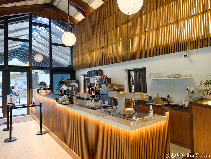 【Herbelle Tea 湖畔茶屋】宜蘭礁溪龍潭湖畔絕美湖景咖啡廳,坐擁龍潭湖畔第一排絕美湖景,寵物友善、高CP值打卡熱點 @紫色微笑 Ben Jean 饗樂生活 【Herbelle Tea 湖畔茶屋】宜蘭礁溪龍潭湖畔絕美湖景咖啡廳,坐擁龍潭湖畔第一排絕美湖景,寵物友善、高CP值打卡熱點 @紫色微笑 Ben Jean 饗樂生活