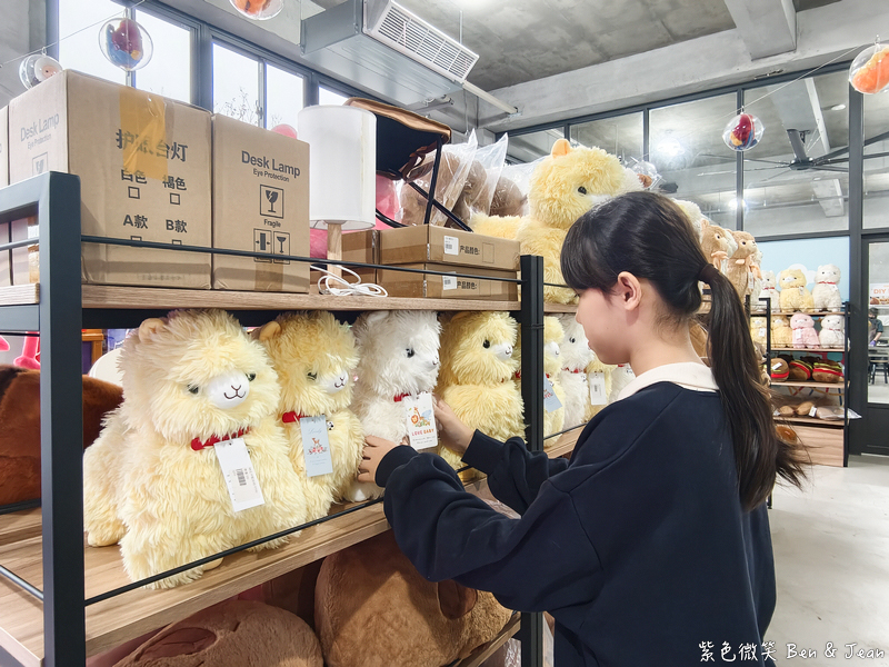 【樹懶餐廳萌寵農場 】超萌室內動物區 x 鵜鶘餵食秀 x精采DIY，晴雨皆宜的親子夢幻樂園part 2 @紫色微笑 Ben Jean 饗樂生活