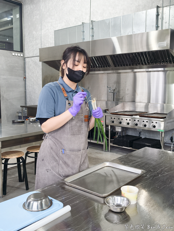 【樹懶餐廳萌寵農場 】超萌室內動物區 x 鵜鶘餵食秀 x精采DIY，晴雨皆宜的親子夢幻樂園part 2 @紫色微笑 Ben Jean 饗樂生活