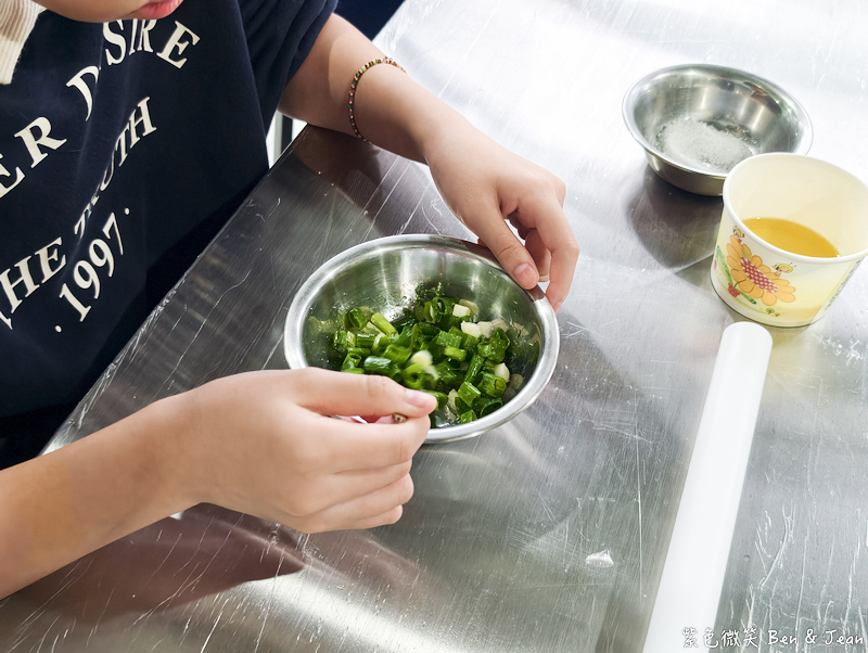 【樹懶餐廳萌寵農場 】超萌室內動物區 x 鵜鶘餵食秀 x精采DIY，晴雨皆宜的親子夢幻樂園part 2 @紫色微笑 Ben Jean 饗樂生活